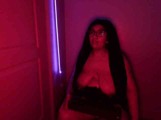 xXxEnMasCaraDosxXx webcam