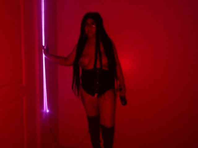 xXxEnMasCaraDosxXx webcam
