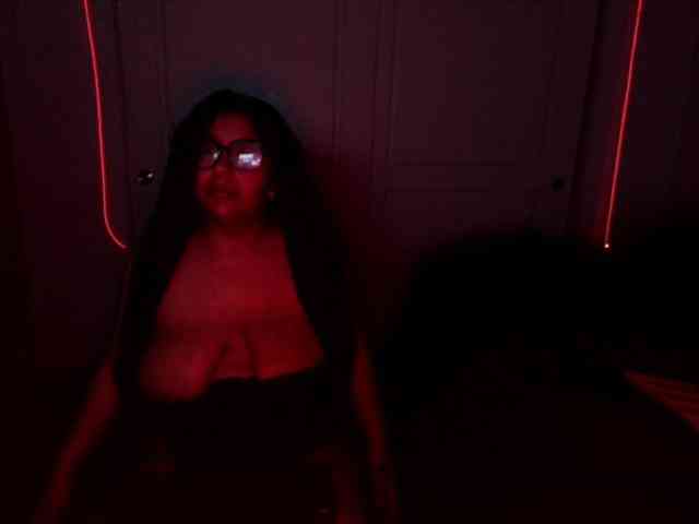 xXxEnMasCaraDosxXx webcam