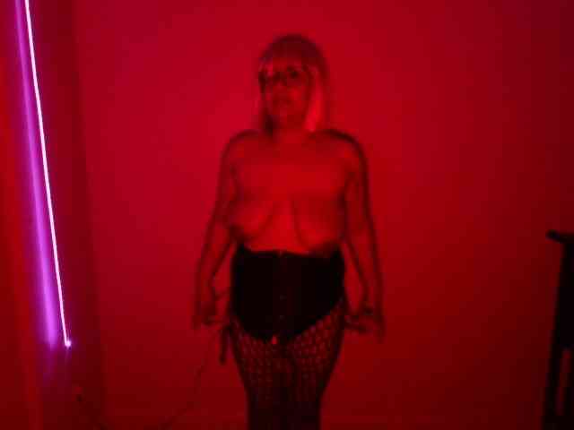xXxEnMasCaraDosxXx webcam