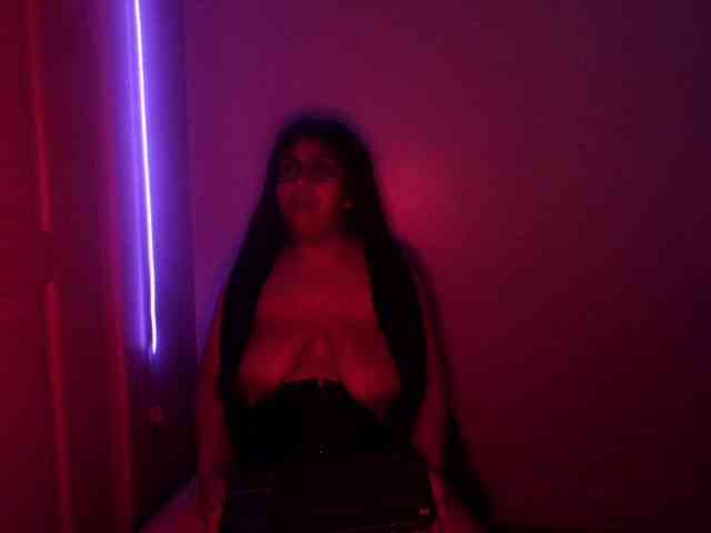 xXxEnMasCaraDosxXx webcam