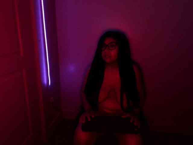 xXxEnMasCaraDosxXx webcam