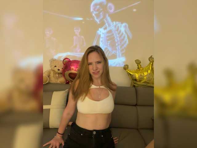 Live трансляция AnnyyyAmyyyy - slutnetki.online