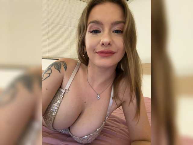 xalaxala's BongaCams show and profile