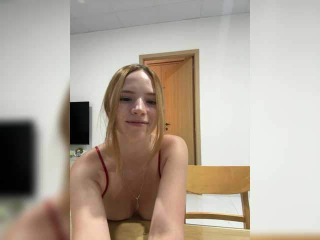 Sex chat gratuit in direct cu xalaxala pe BongaCams