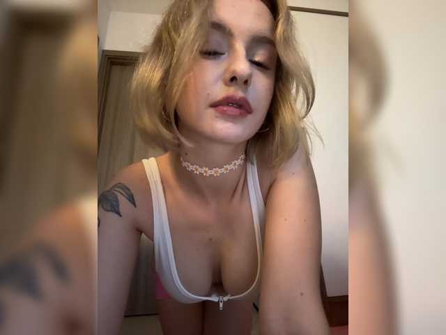 xalaxala live cam on BongaCams