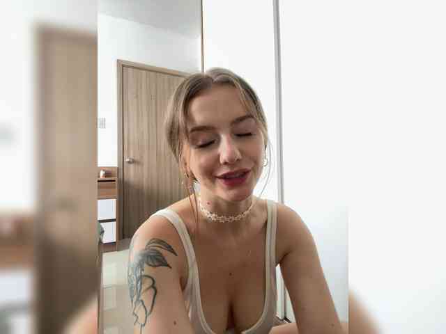 Annyyy webcam