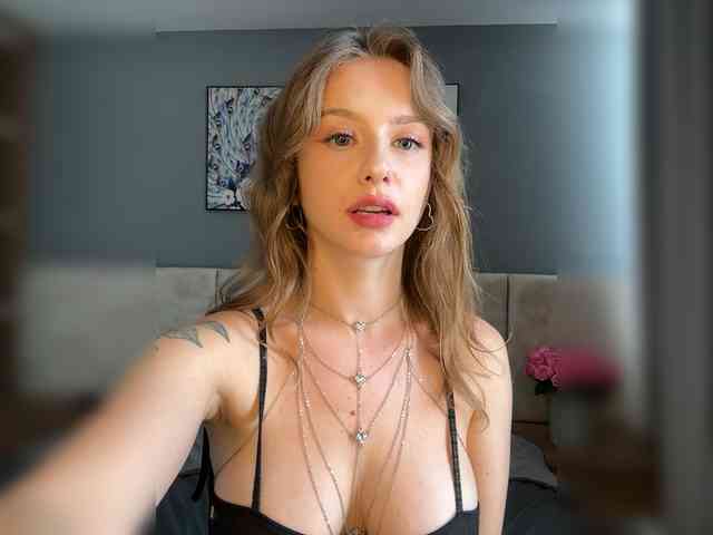 Annyyy webcam