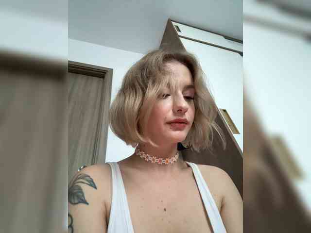 Annyyy webcam