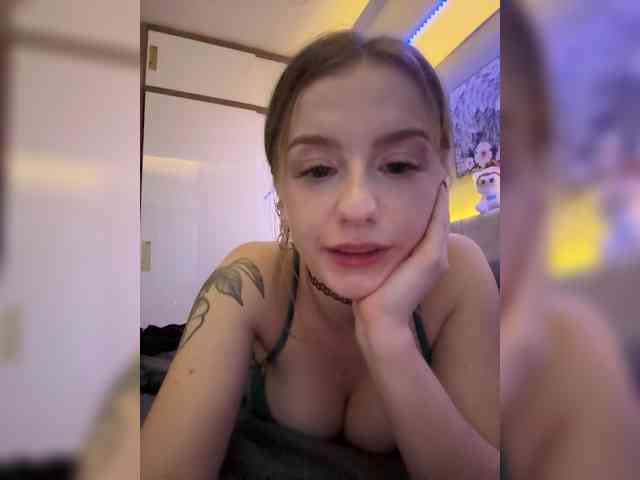 Annyyy webcam