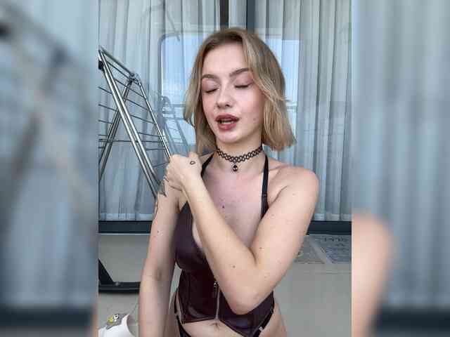 Annyyy webcam