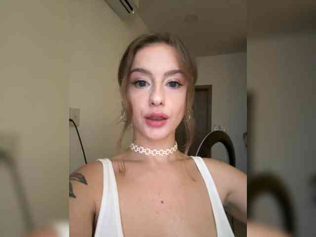 Annyyy webcam