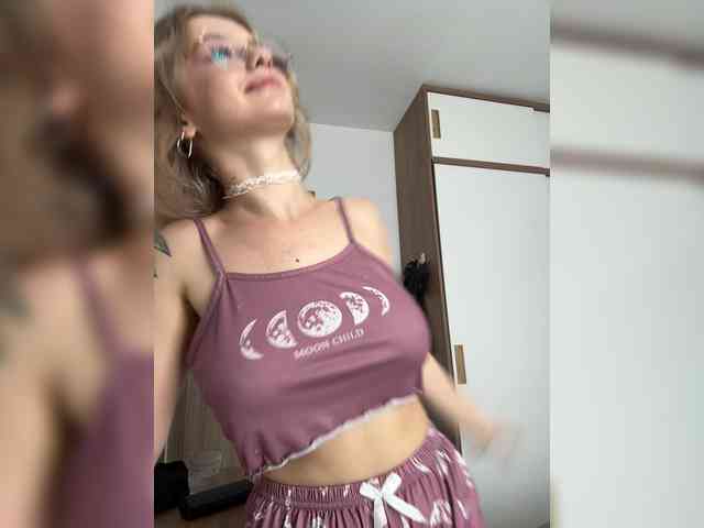 Annyyy webcam
