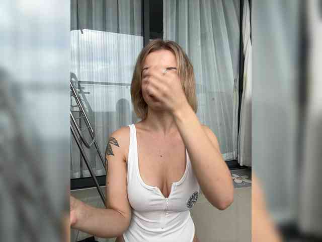 Annyyy webcam