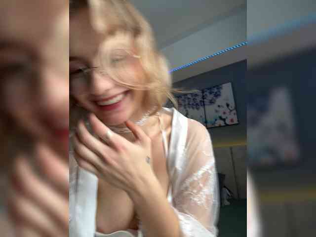Annyyy webcam