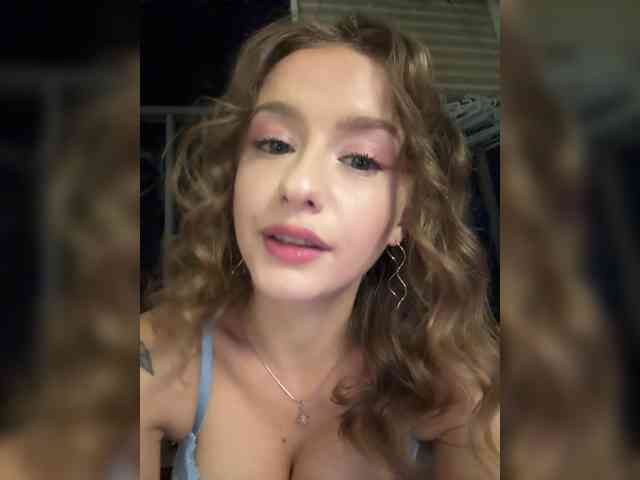 Annyyy webcam