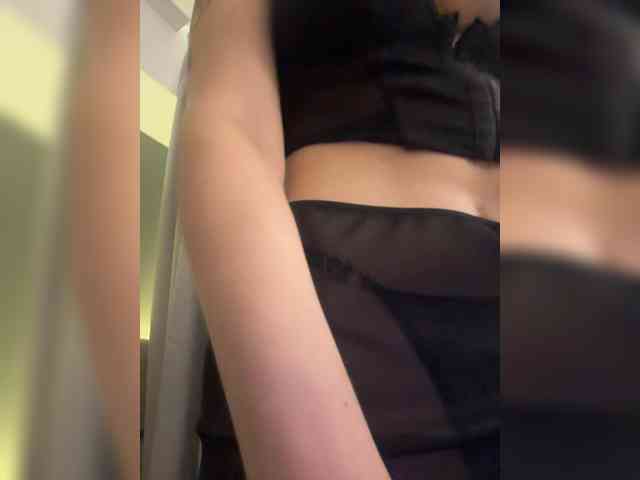 Model: Annyyy