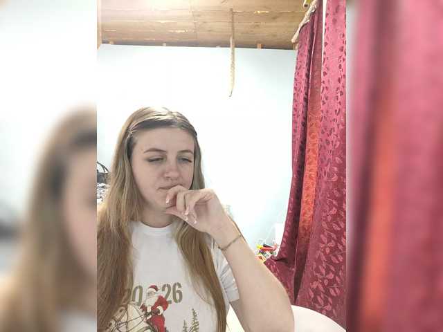 Viktoria777a live cam on BongaCams