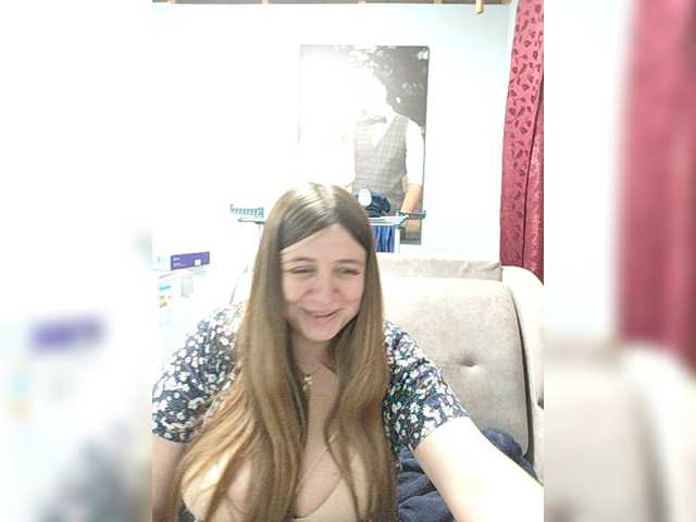 Viktoria777a live cam on BongaCams
