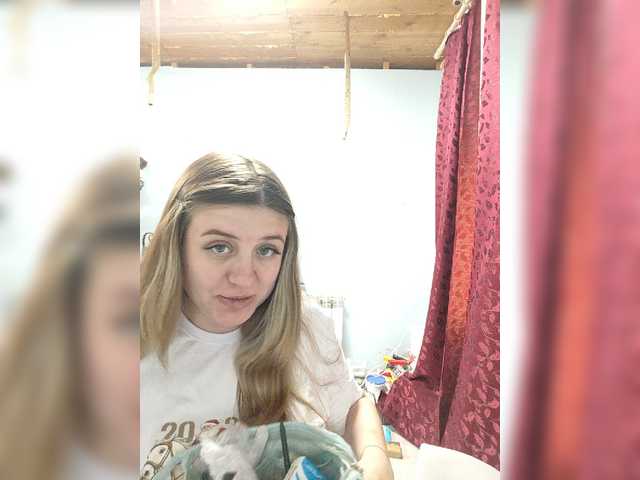 Viktoria777a live cam on BongaCams