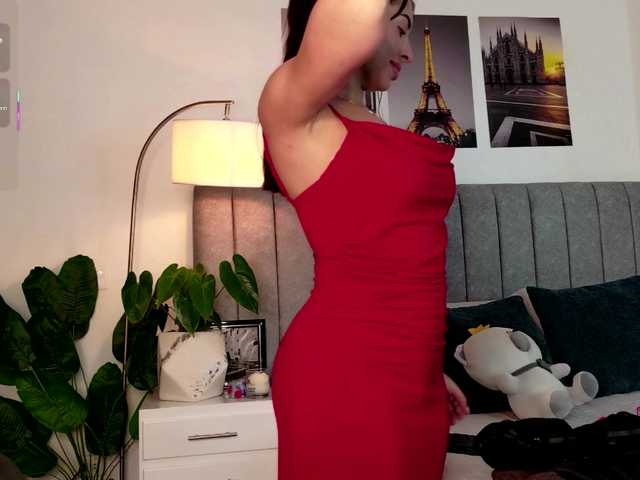 Caralella live cam on BongaCams