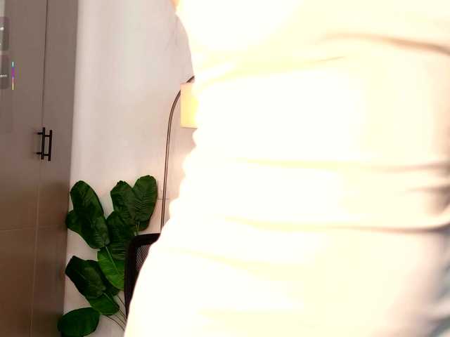 Caralella live cam on BongaCams