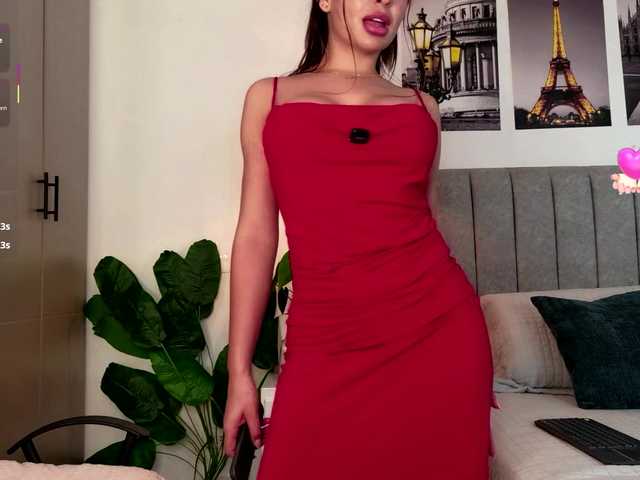 Caralella live cam on BongaCams