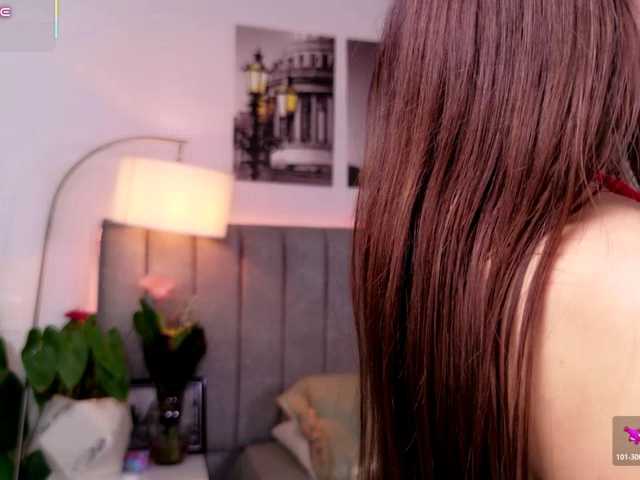 Caralella live cam on BongaCams