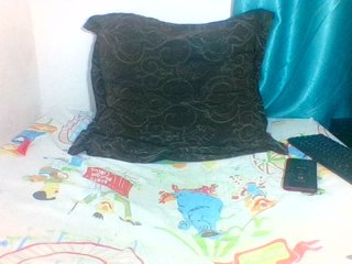 Prettyblackgal's Live Webcam
