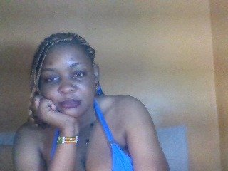 Prettyblackgal's Live Webcam