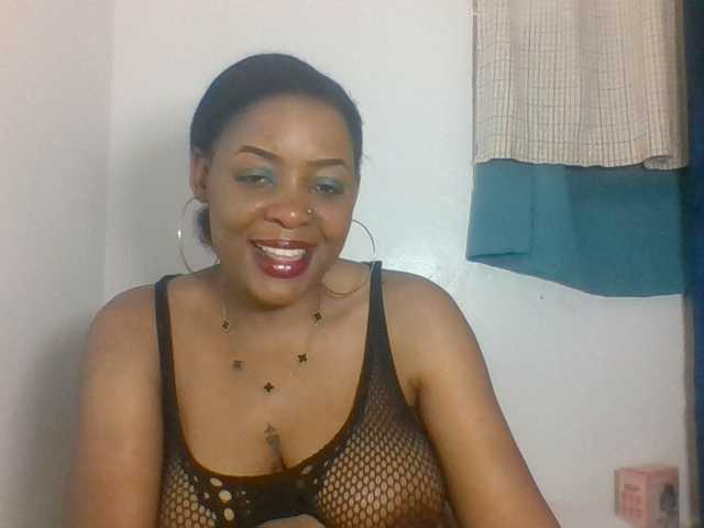 Prettyblackgal
