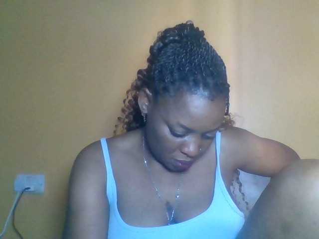 Prettyblackgal live cam on BongaCams