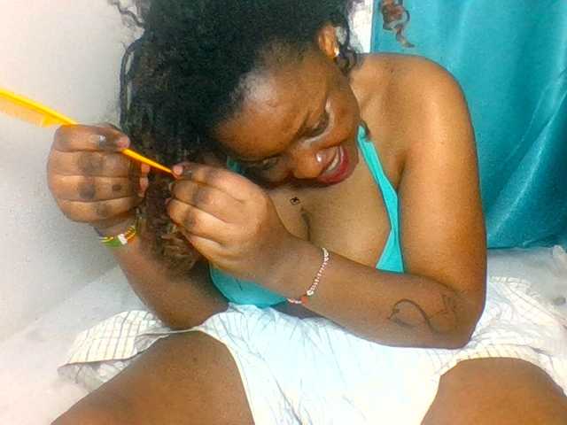 Prettyblackgal