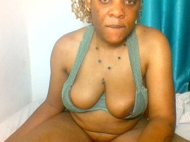 Prettyblackgal