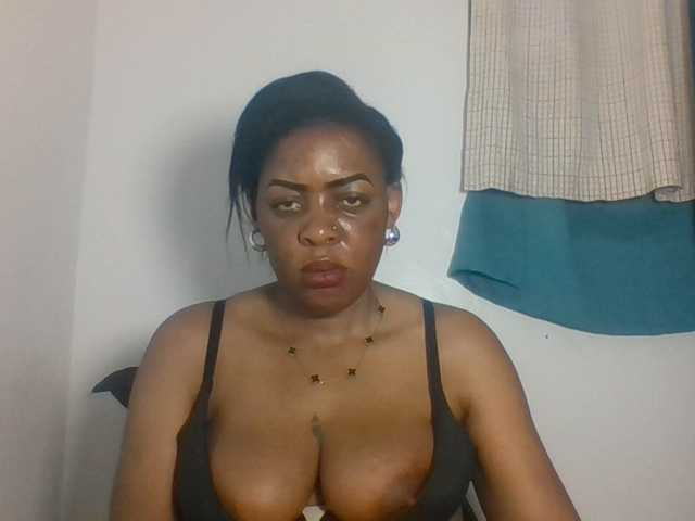 Prettyblackgal