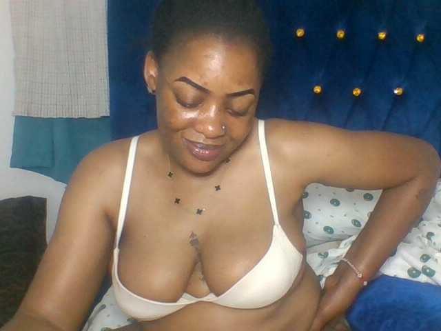 Prettyblackgal