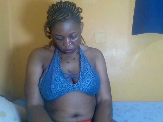 Prettyblackgal live cam on BongaCams