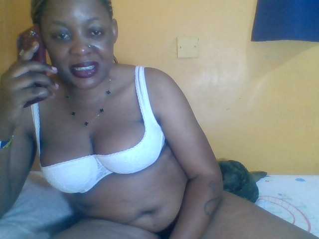 Prettyblackgal live cam on BongaCams