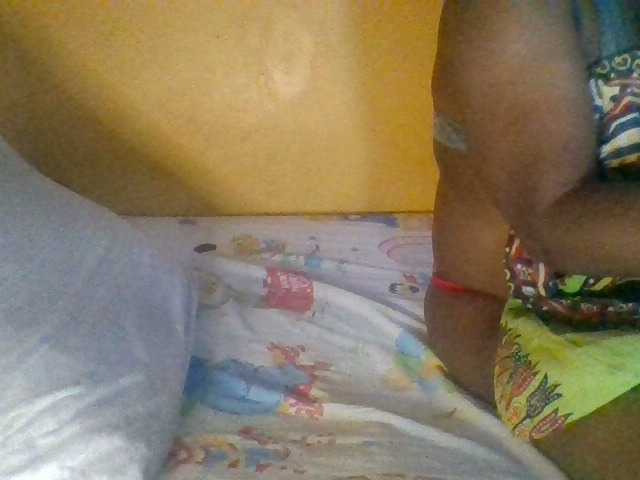 Prettyblackgal live cam on BongaCams