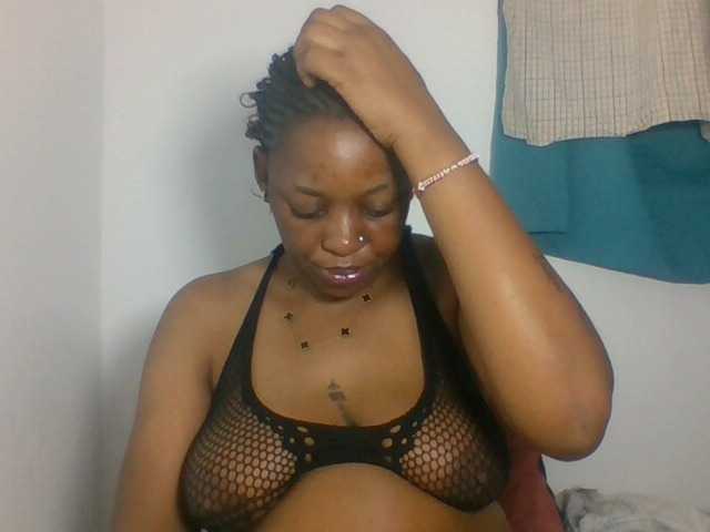 Prettyblackgal