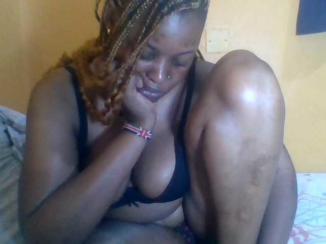 Prettyblackgal live cam on BongaCams