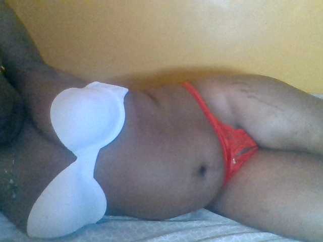 Prettyblackgal live cam on BongaCams
