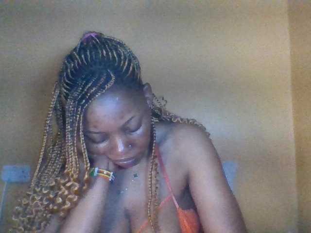 Prettyblackgal live cam on BongaCams
