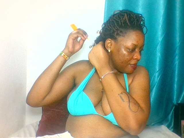 Prettyblackgal