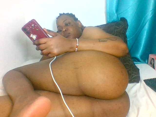 Prettyblackgal
