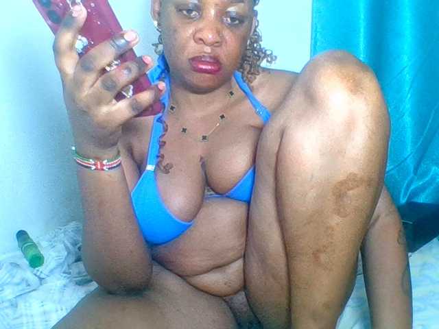 Prettyblackgal live cam on BongaCams
