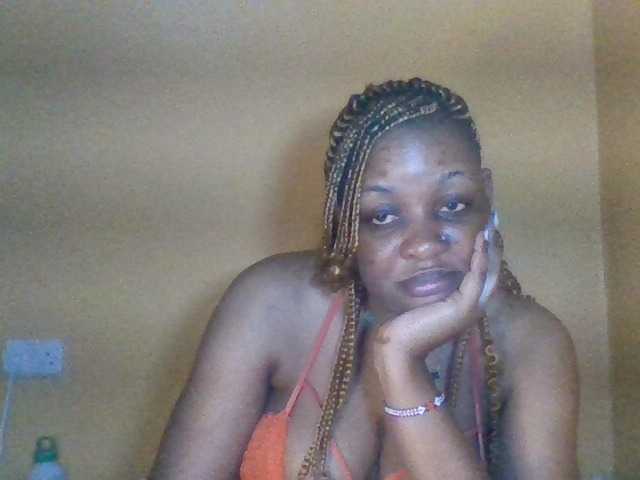 Prettyblackgal live cam on BongaCams