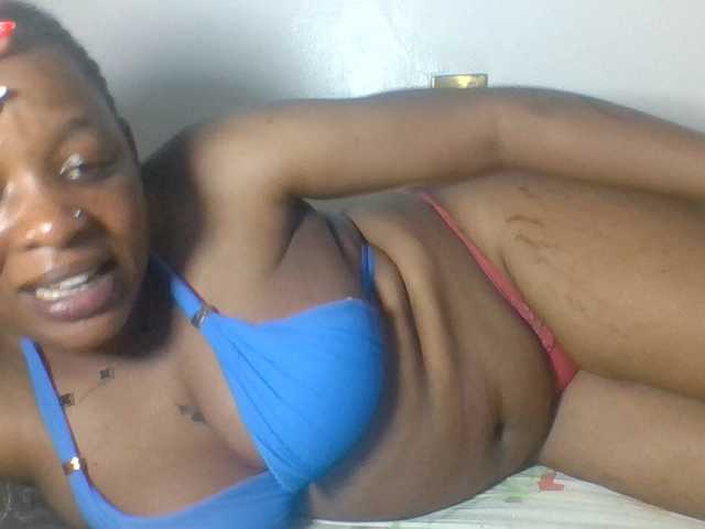 Prettyblackgal live cam on BongaCams