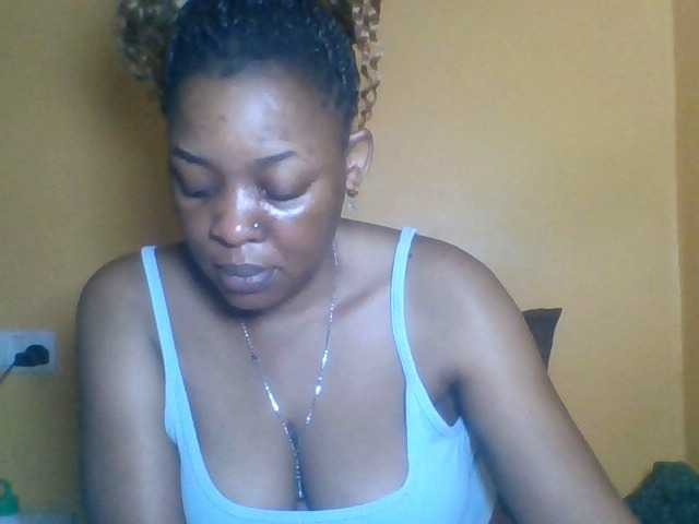 Prettyblackgal live cam on BongaCams