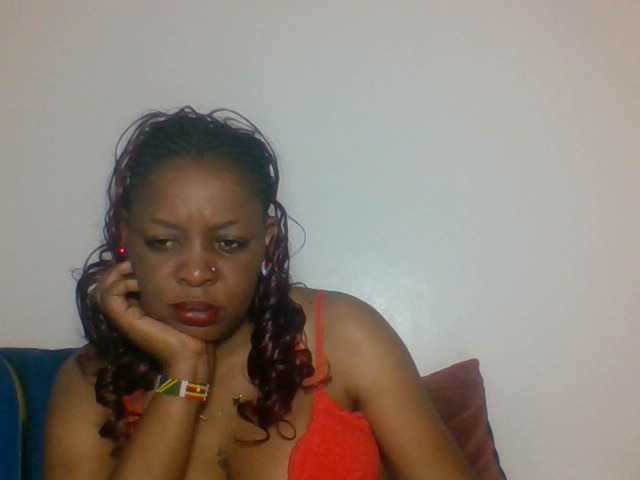 Prettyblackgal live cam on BongaCams